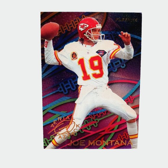 1995 Fleer - Aerial Attack #3 - Joe Montana Football Rainbow Foil Kansas City - Picture 1 of 2